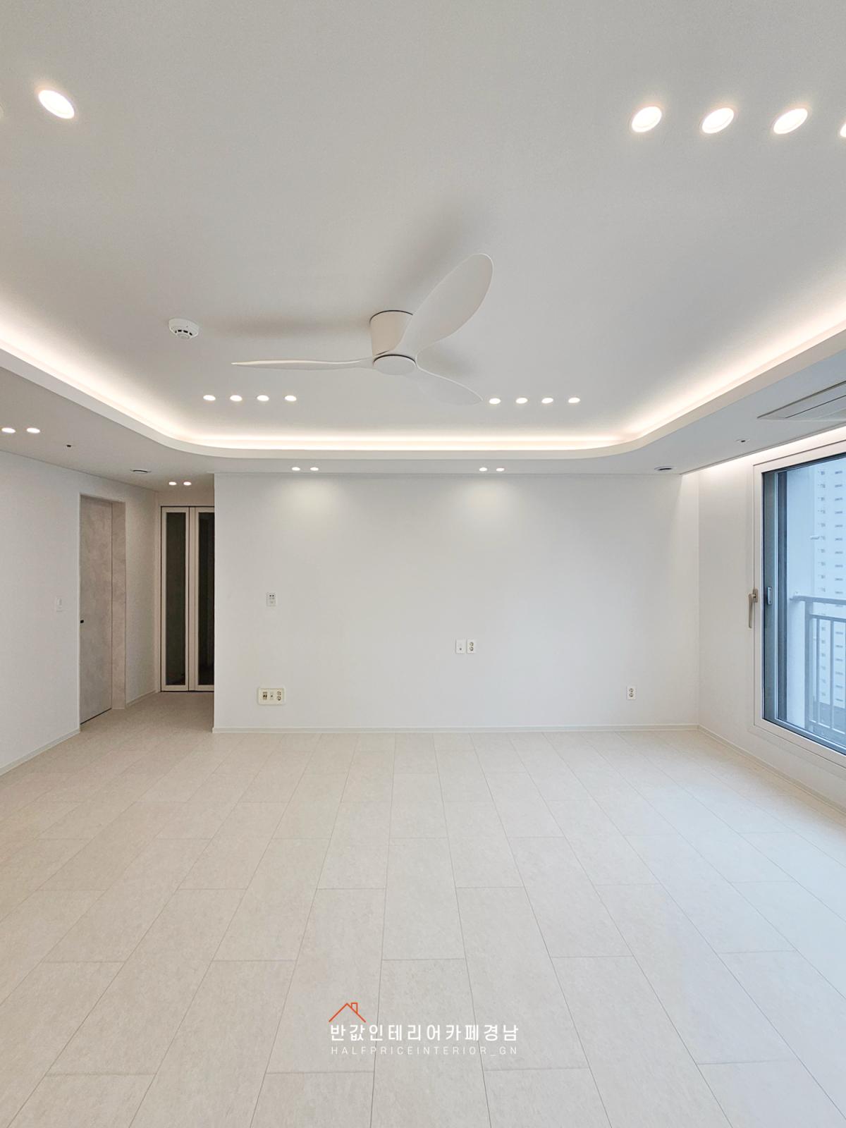 창원더샵센트럴파크2단지인테리어11.png.jpg