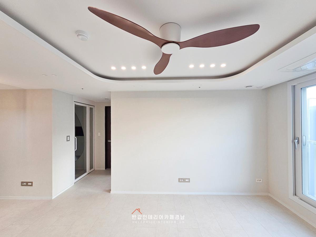 김해율하원메이저자이아파트인테리어13.png.jpg